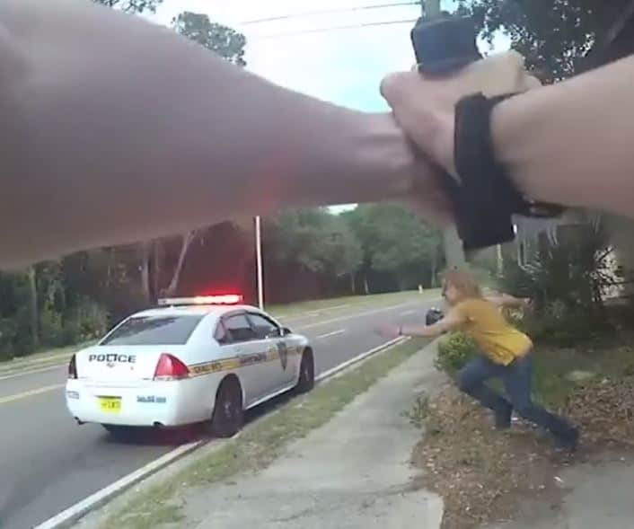 Florida Woman Attacks Cop with Knife, Gets Shot VIDEO