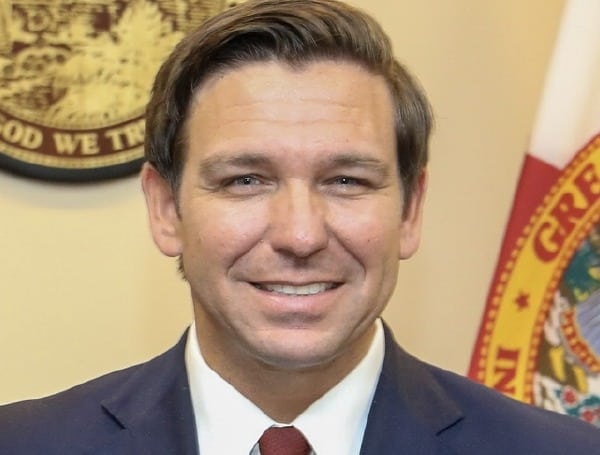 “It’s Not Gonna Happen” Florida Gov. DeSantis Responds to State Lockdowns