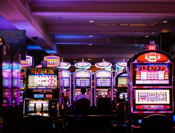 Florida Slot Machine Revenues Beat Expectations