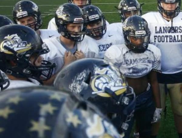 Christian School In Tampa Continues Legal Battle Over Pregame Prayer Ban