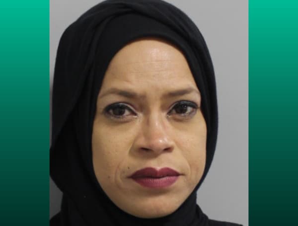 Winter Haven Woman Arrested For Selling Alcohol To Minor At 7-Eleven