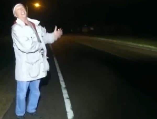 LEO Round Table: Officer Commands To Not Reach But Suspect Doesn’t Listen