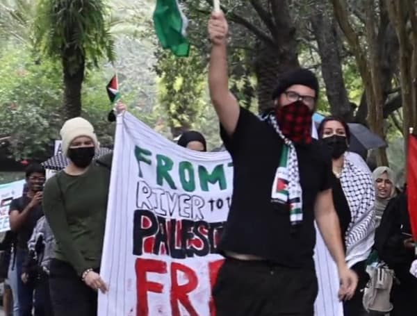 Democrats Worry Anti-Israel Protesters Will Ruin Biden’s Nomination At Chicago DNC Convention