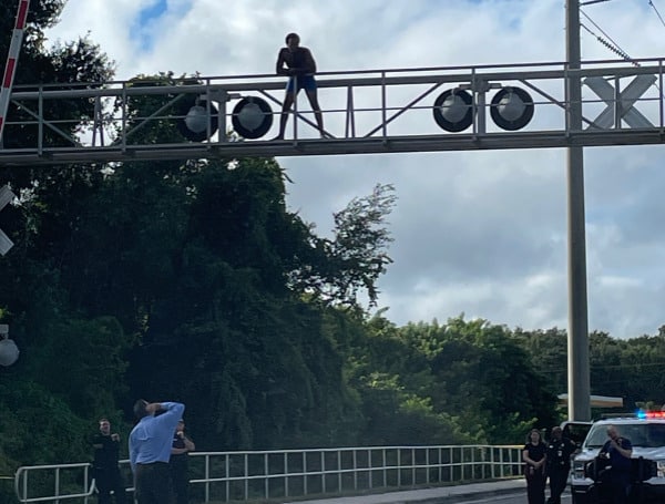 Lakeland Trains Come To A Stop After Florida Man Occupies Crossing, Showing His Stuff