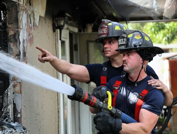 Hillsborough County Fire Rescue Battles House Fire In Town N’ Country