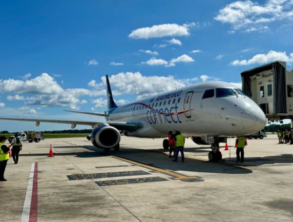 Fiesta Takes Flight: Tampa Welcomes Aeromexico With Mariachi And Ballet