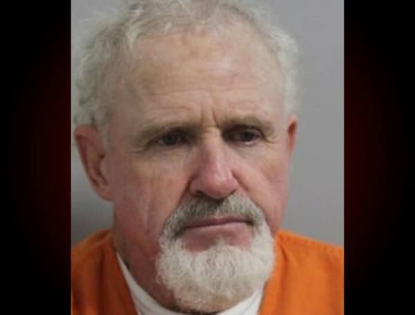 Caught On Camera: Man Arrested For Stealing iPhone At Lakeland Dollar General