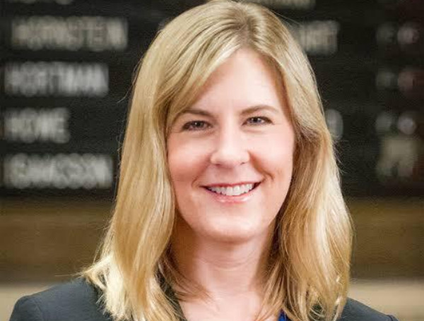 Minnesota In Mourning: Sen. Klobuchar Honors Slain Colleague Amid Shocking Assassination