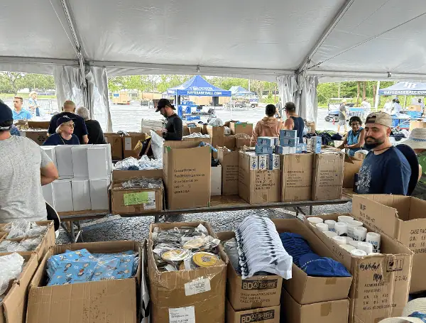 Mother Nature Could Not Dampen Tampa Bay Rays Yard Sale