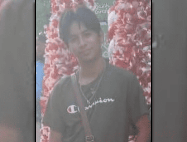 Pasco Sheriff’s Deputies Search For Missing Zephyrhills Teen